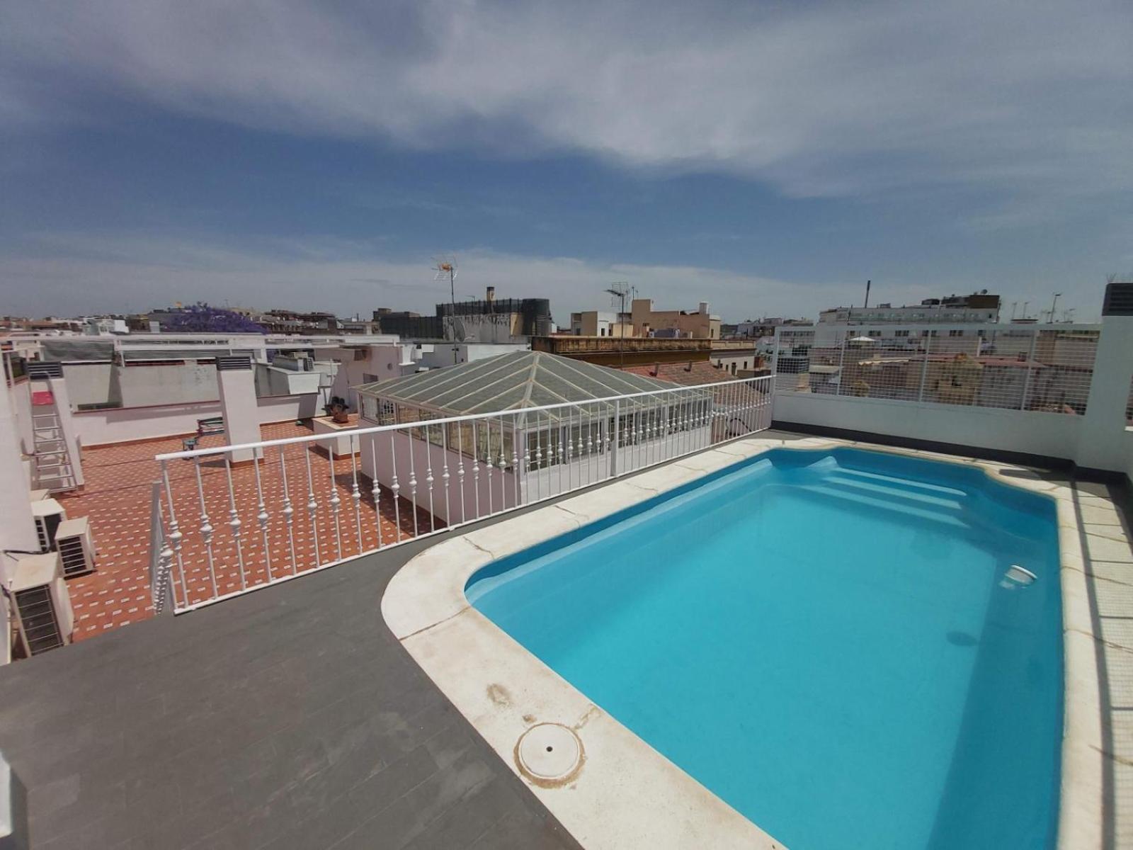 Misterhost Santiago Centrico Y Acogedor Con Piscina - Casco Historico Apartment Seville Exterior photo